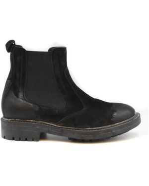 Moma Chelsea Boots - Black