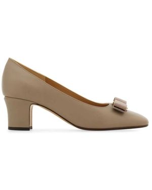 Ferragamo Vara Strikte Pomp - Bruin