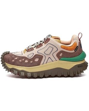 Moncler Sneakers - Bruin