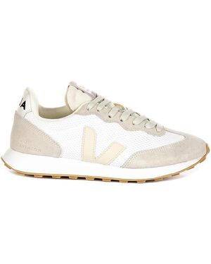 Veja Trainers - White