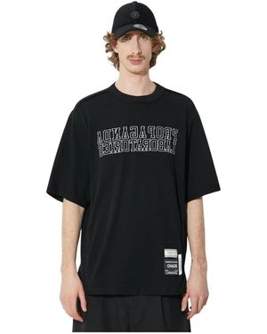 Undercover Propaganda Laboratories Tee - Zwart