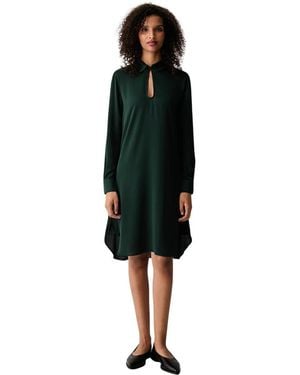 Lacoste Kleedjes ,Groen ,Polyester Jurk Met Overhemdkraag Van Vloeibare Crêpe - Zwart
