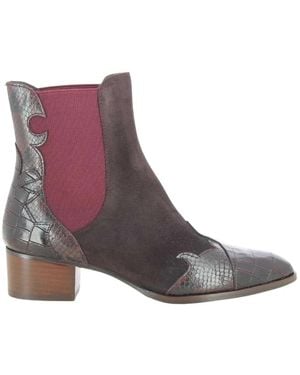 Pertini Heeled Boots - Marrón