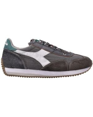 Diadora Vintage Canvas Sneaker Met Distressed Finish - Grijs