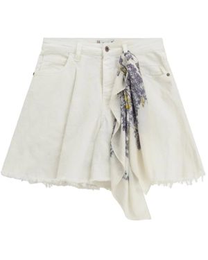 Please Shorts - Wit