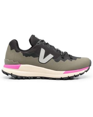 Veja Trainers - Black