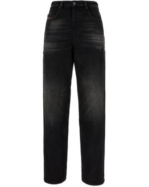 DIESEL Gerades Jeans - Schwarz