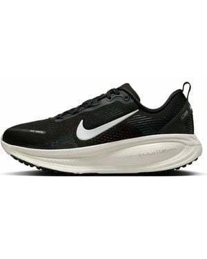 Nike Vomero 18 - Schwarz