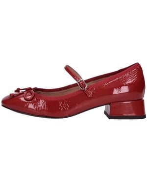Bibi Lou Court Shoes - Red