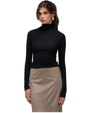 GUAJA. Long Sleeve Top - Zwart
