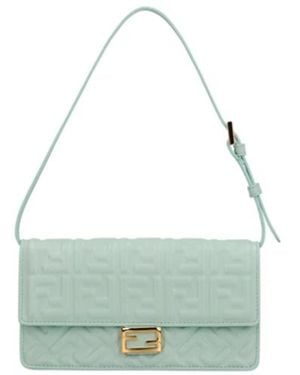 Fendi Baguette Wallet On Chain - Grün