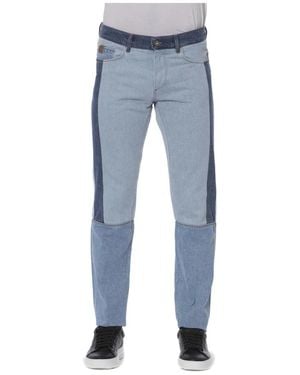 Trussardi Stylische jeans mit vorder- und gesäßtaschen - Blau