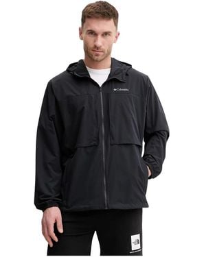 Columbia Wind Jackets - Negro