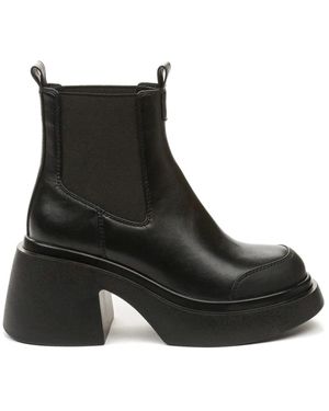 Betsy Chelsea Boots - Black
