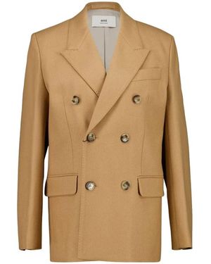 Ami Paris Jassen ,Bruin ,Wol Camelkleurige Oversized Jas Van Wol Met Dubbele Rij Knopen - Naturel