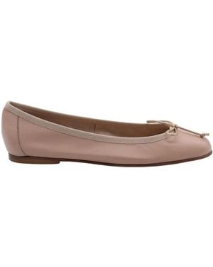 Status Ballerina - Grau