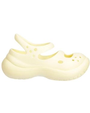 Crocs™ Flat Sandals - Giallo