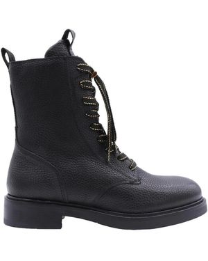Via vai boots sale deals