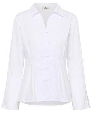 Karen By Simonsen Elegante Witte Shirt Met V-Hals
