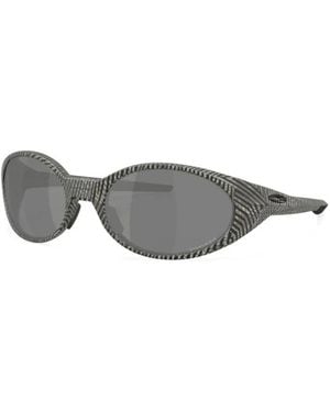 Oakley Sunglasses - Grey