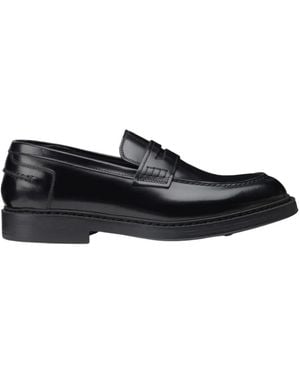 Doucal's Schoenen ,Zwart ,Leer Adler Penny Loafer