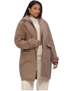 Nukus Jassen ,Bruin Jassen Mirthe Coat Boucle