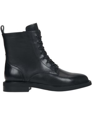ESTRO Lace-Up Boots - Black