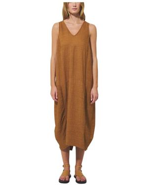 Transit Elegante Midi Jurk Met Dubbele V-Hals - Bruin