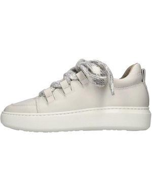 Stokton Trainers - White