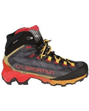 La Sportiva Trekking Boots - Nero