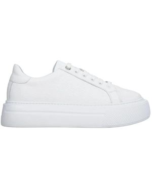 ESTRO Trainers - White