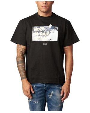 Throwback. T-Shirts - Black