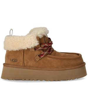 UGG Kastanienbrauner Cabin Cuff Knöchelstiefel
