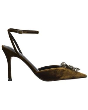 Lola Cruz Court Shoes - Metallic