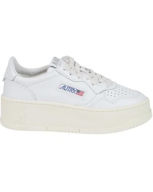 Autry Schoenen ,Wit ,Katoen Medalist Leren Platform Sneakers