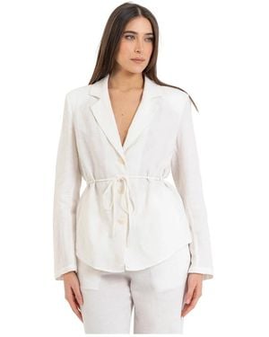 Kocca Taillierter Blazer Mit Gürtel - Weiß