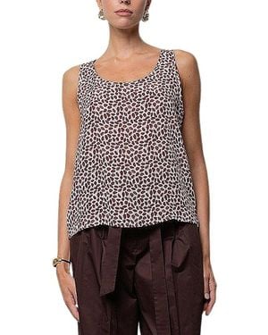 Kaos Sleeveless Tops - Red