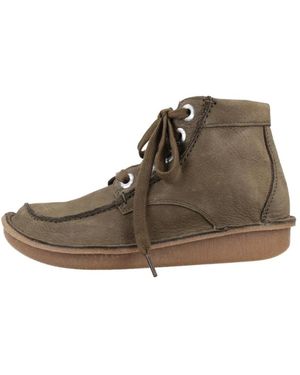 Clarks Lace-Up Boots - Marrón