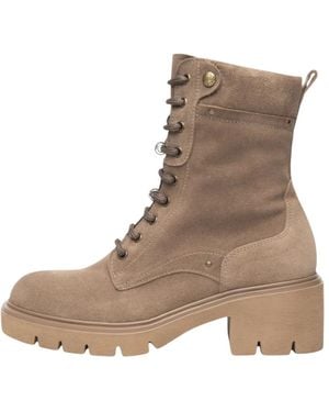 Nero Giardini Lace-Up Boots - Marrón