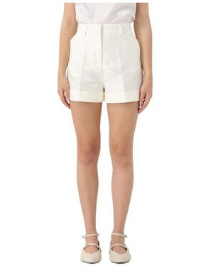 MVP WARDROBE Short Shorts - White