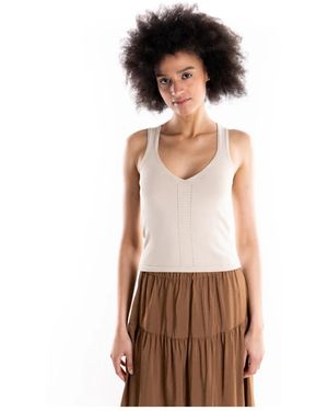 Akep Sleeveless Tops - Marrone