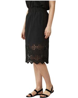 iN FRONT Midi Skirts - Black