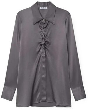 SOSUE Glanzende Ella Blouse Met Gerimpelde Halslijn - Grijs
