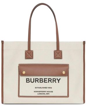 Burberry pocket bag price hotsell