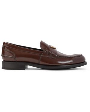 Prada Braune Lederloafers Mit Metallischem Logo