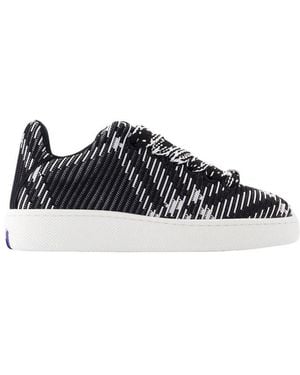 Burberry Trainers - Blue