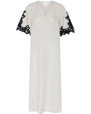 Heartmade Midi Dresses - Blanco