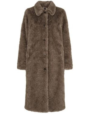 Notyz Faux Fur & Shearling Jackets - Marrón