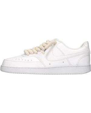 Seddy's Nike Sneakers Weiß