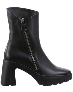 Högl Heeled Boots - Black